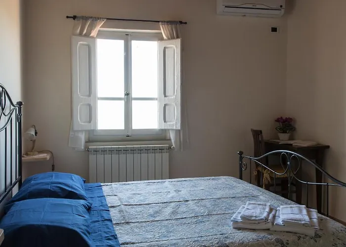 La Maesta Tuscan Sun *