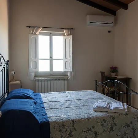 La Maesta Tuscan Sun *